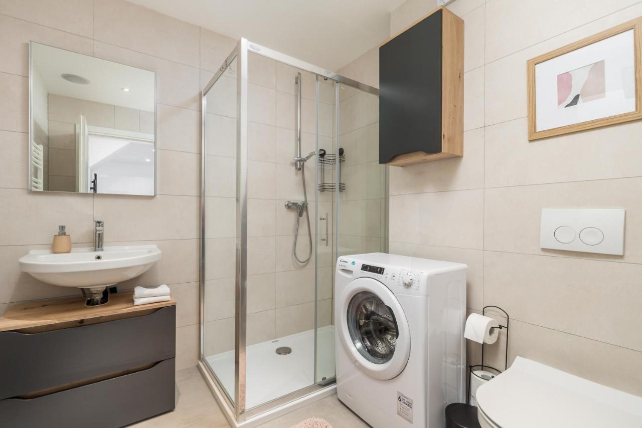Gallery Apartment Megan2 With Parking Kastav Exterior foto